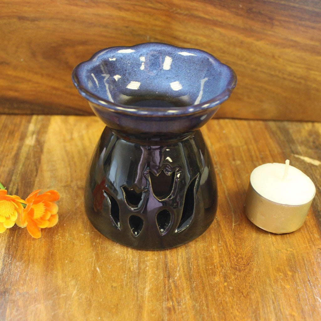 Tulip Design Oil Burner - Black & Blue